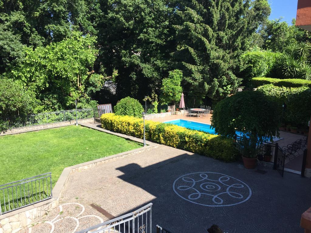 B&B Le Querce Формелло Экстерьер фото